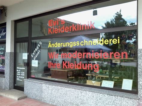 Kleiderklinik .